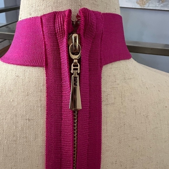 NWT NBD x Naven Donna Dress in Magenta - Picture 8 of 11